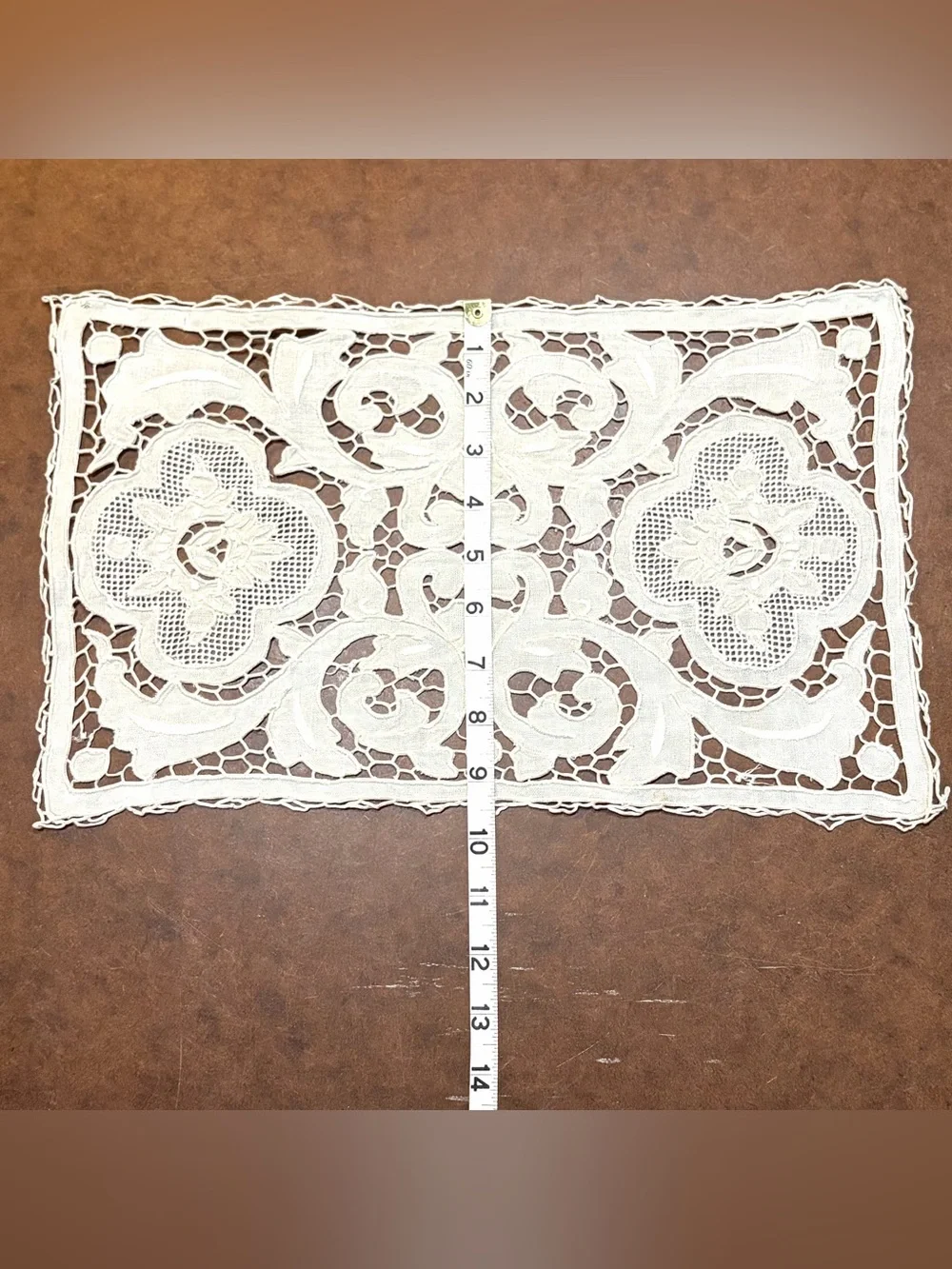 Vintage- 🤍 7 Lace Embroidered Linen Doily Rectangular Table Accent in Ivory